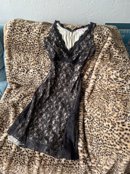 Trixxi 00's Lace Dress | Size M