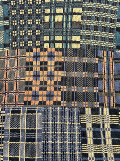 Patchwork 90’s Sweater | Size M