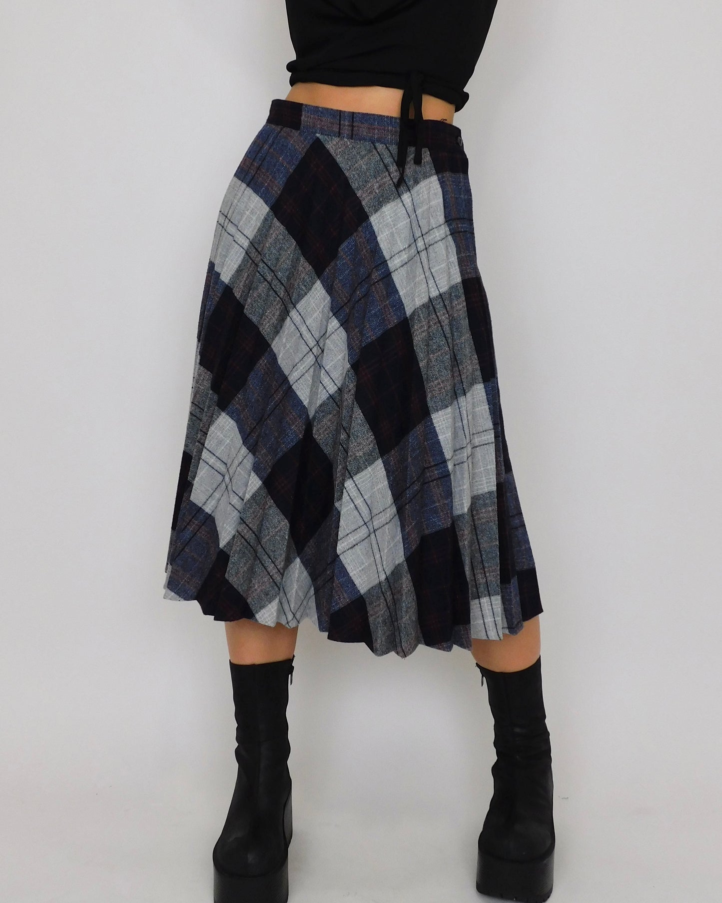 Vintage Navy Plaid Midi Skirt | 28” waist