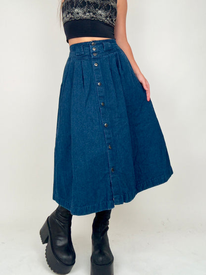 Denim Button Maxi | Size 23” waist