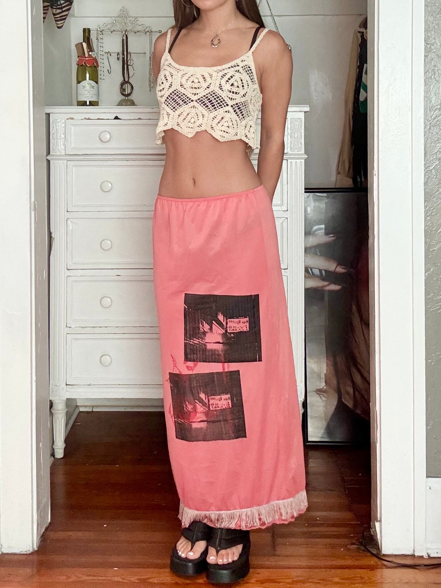 Graphic 00's Slip Skirt | Size 26” waist