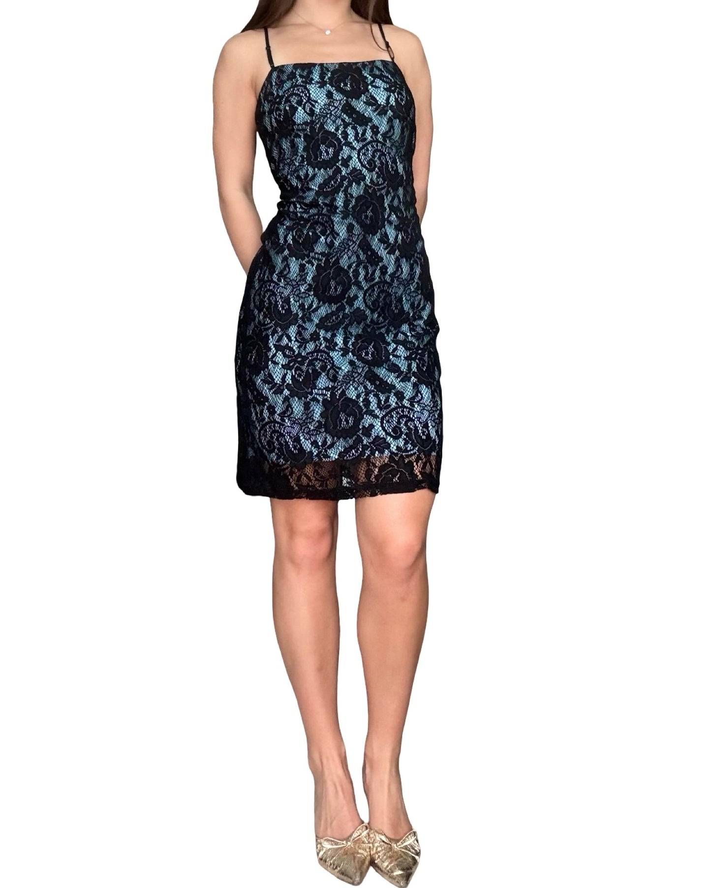 Next Up 90's Lace Dress | Size M