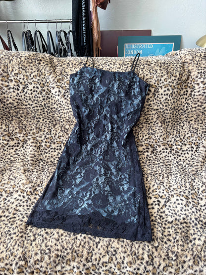 Next Up 90's Lace Dress | Size M
