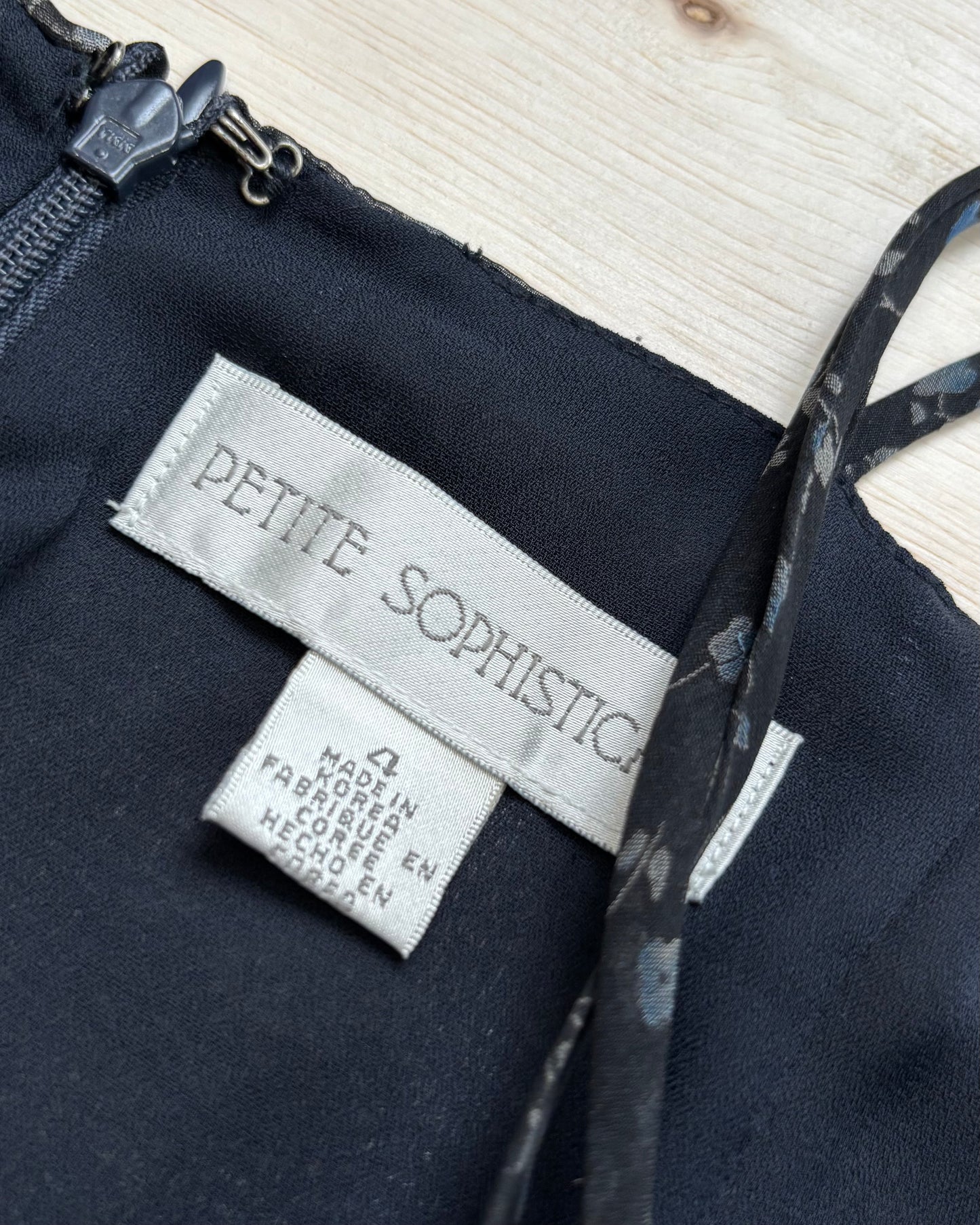 Petite Sophisticate Maxi | Size 4