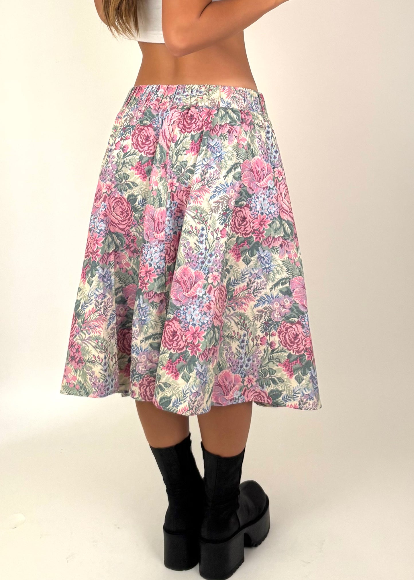 Molly Floral Midi | Size 28” waist
