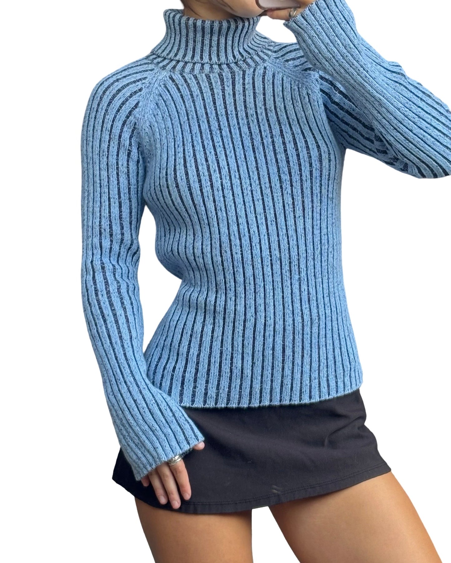 Blue 90’s Knit | Size M