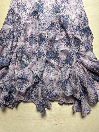 Asymmetric 00’s Skirt | Size 33” waist