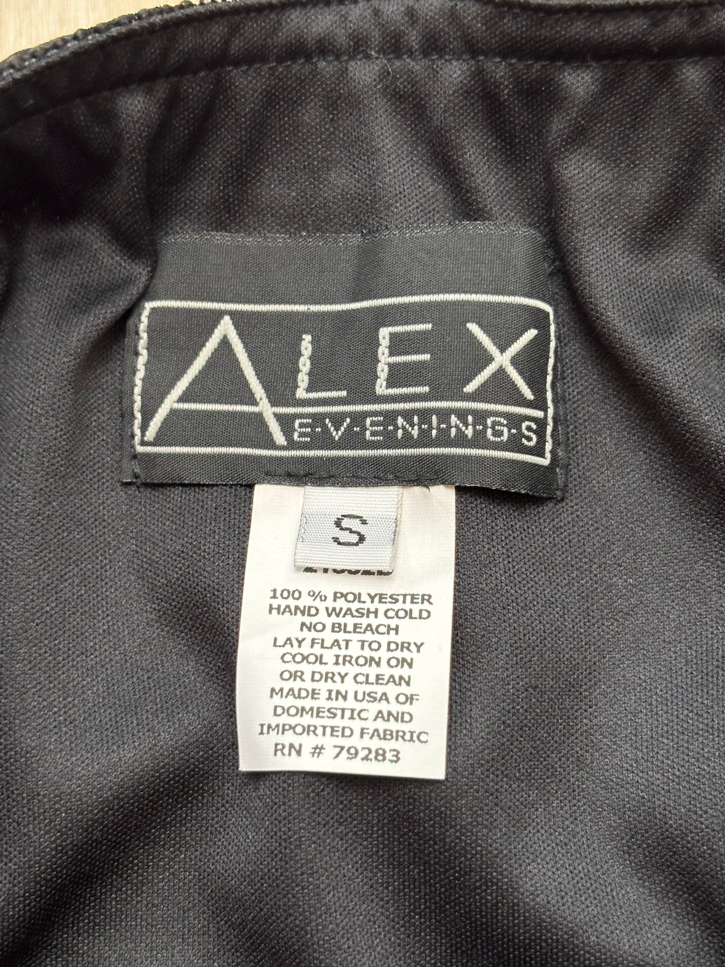 Alex 90’s Tiered Skirt | Size 26” Waist