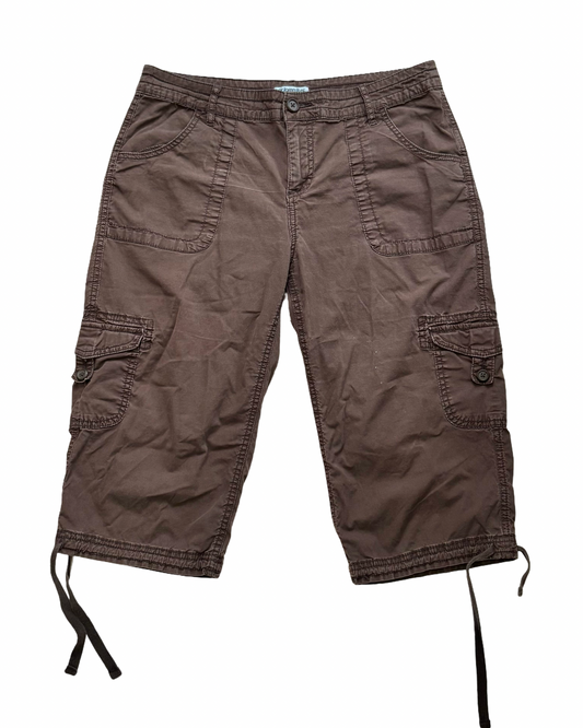 Brown Cargo Capris | Size 31” waist