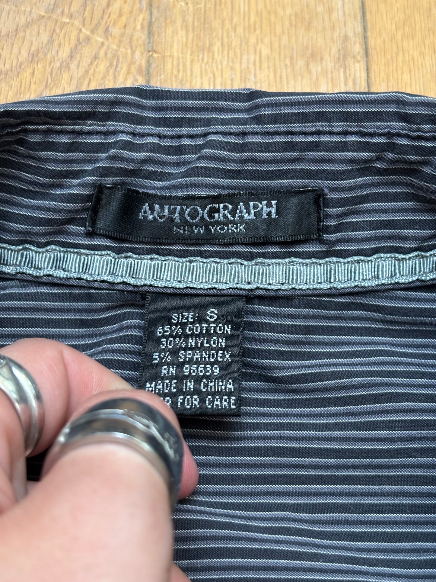 Autograph 90’s Button Up | Size S