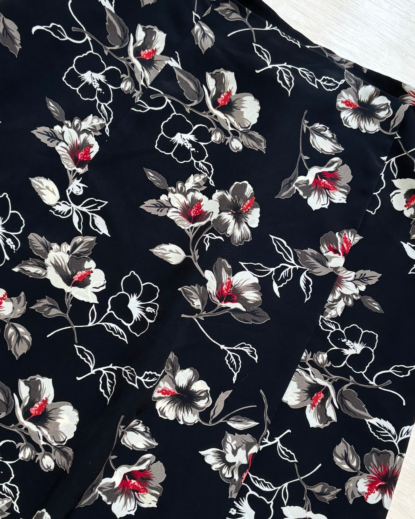 Ireland Floral Maxi | Size 33” waist