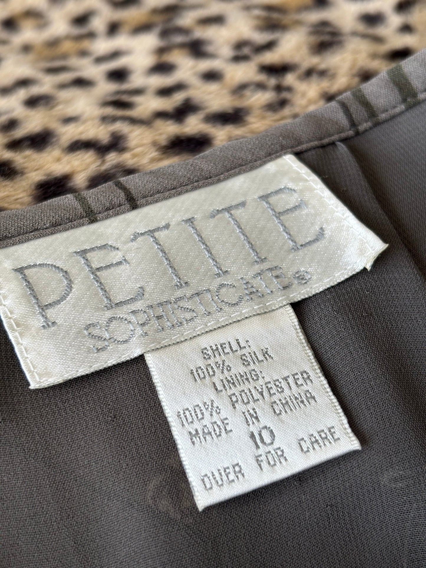 Petite Sophisticate 90's Mesh Skirt | Size 28" Waist