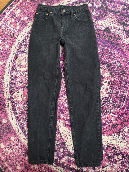1996 Relaxed 550 Levi’s | Size 25” Waist