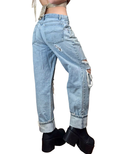 Gold Crest 90's Distressed Denim | Size 31” Waist