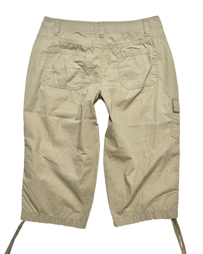 Embroidered 00’s Capris | 32” Waist
