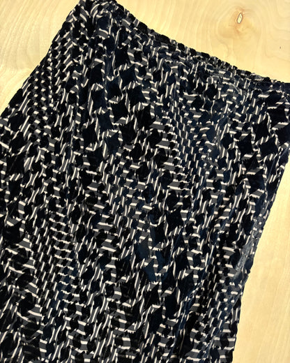 Mesh 90’s Velvet Maxi Skirt | Size 34” waist