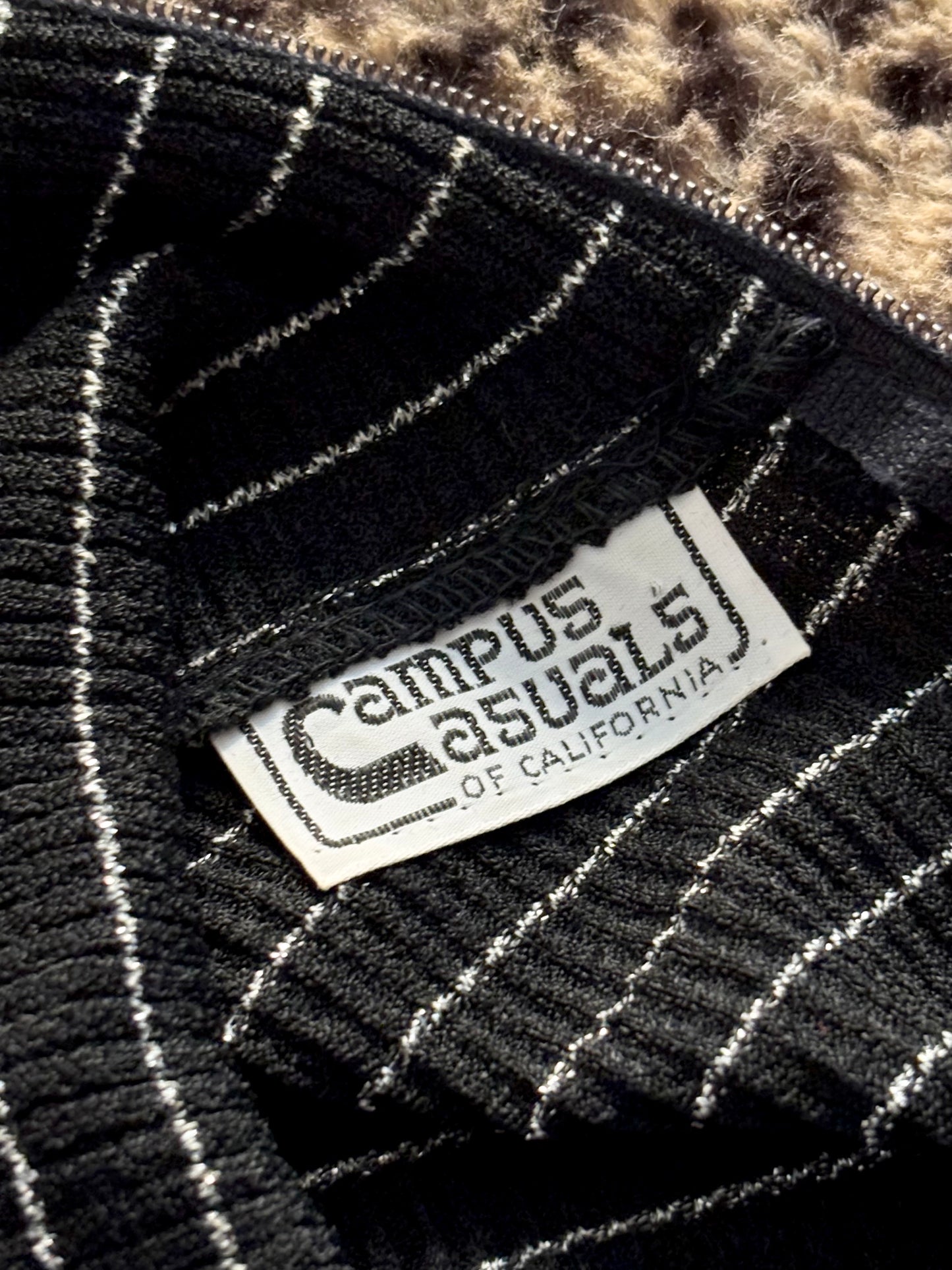 Campus Casuals 70's Knit Top | Size M