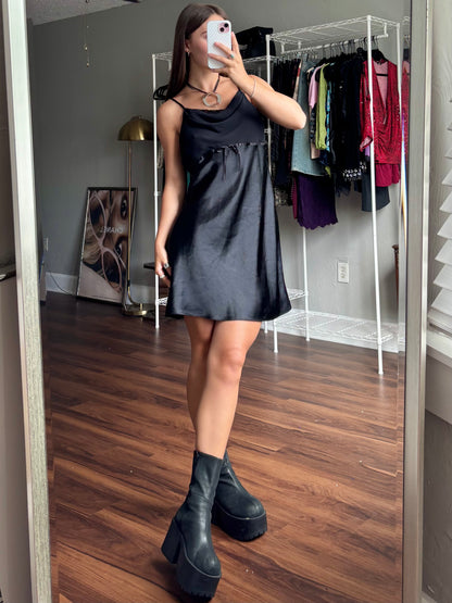 Delicate's 00's Slip Dress | Size M