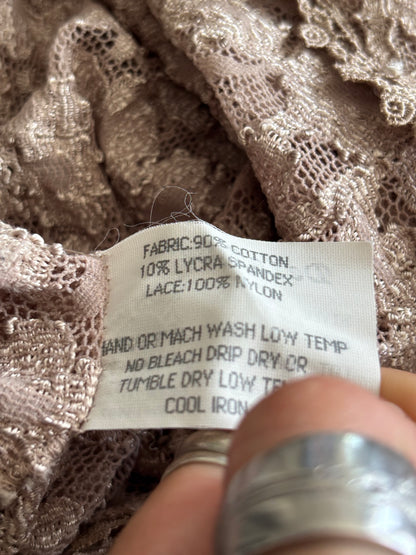 DeLaRose 90's Lace Top | Size L