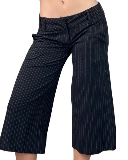 Spring Street 90's Pinstripe Capri | Size 4