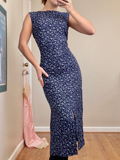 Navy 90’s Floral Maxi | Size M/L