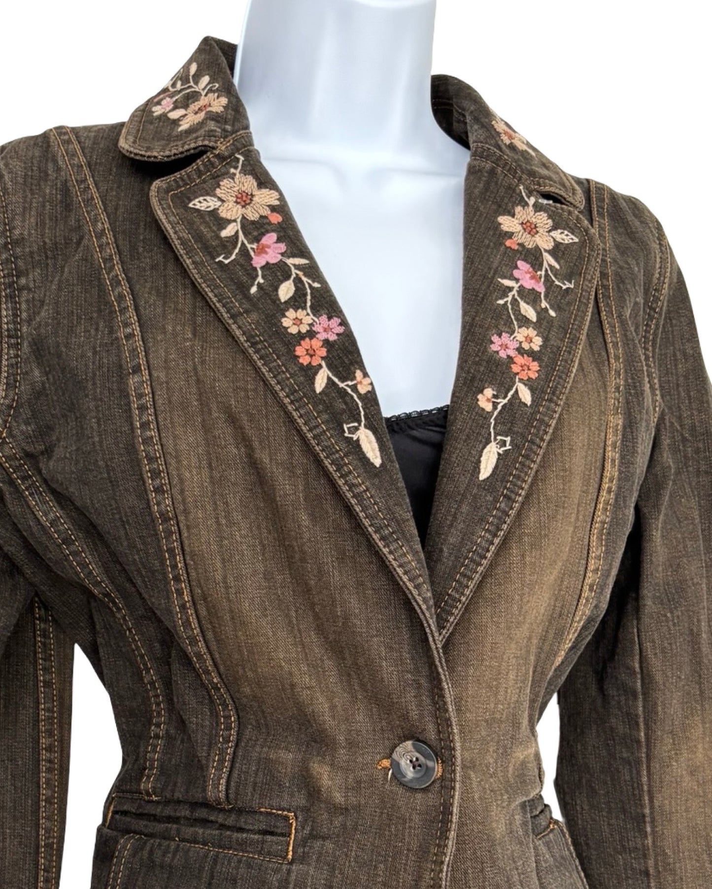Apostrophe 90's Embroidered Denim Blazer | Size 14P