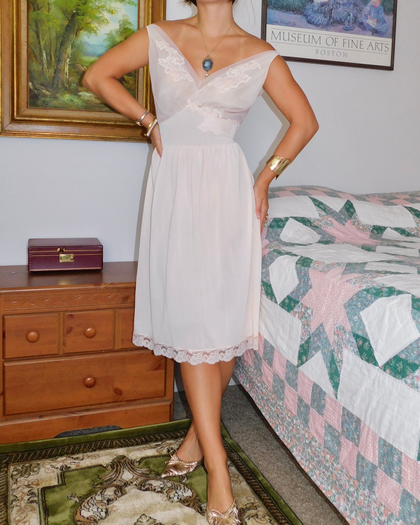 Vanity Fair Slip | Size M