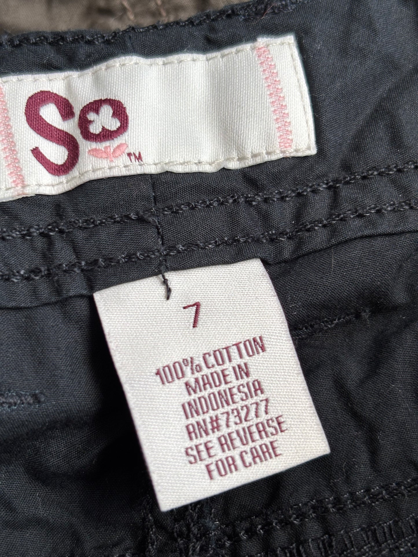 So 00's Cargo Capri Pant | Size 31” Waist