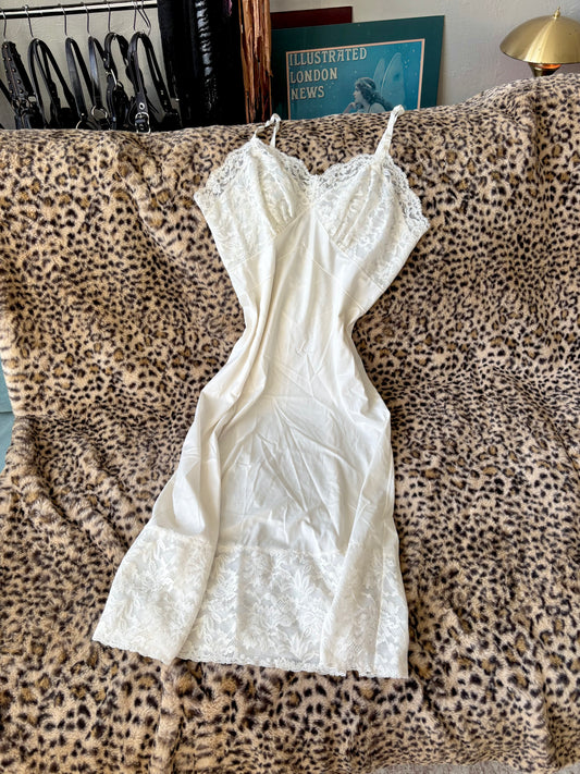 Ivory 90's Lace Hem Slip Dress | Size S
