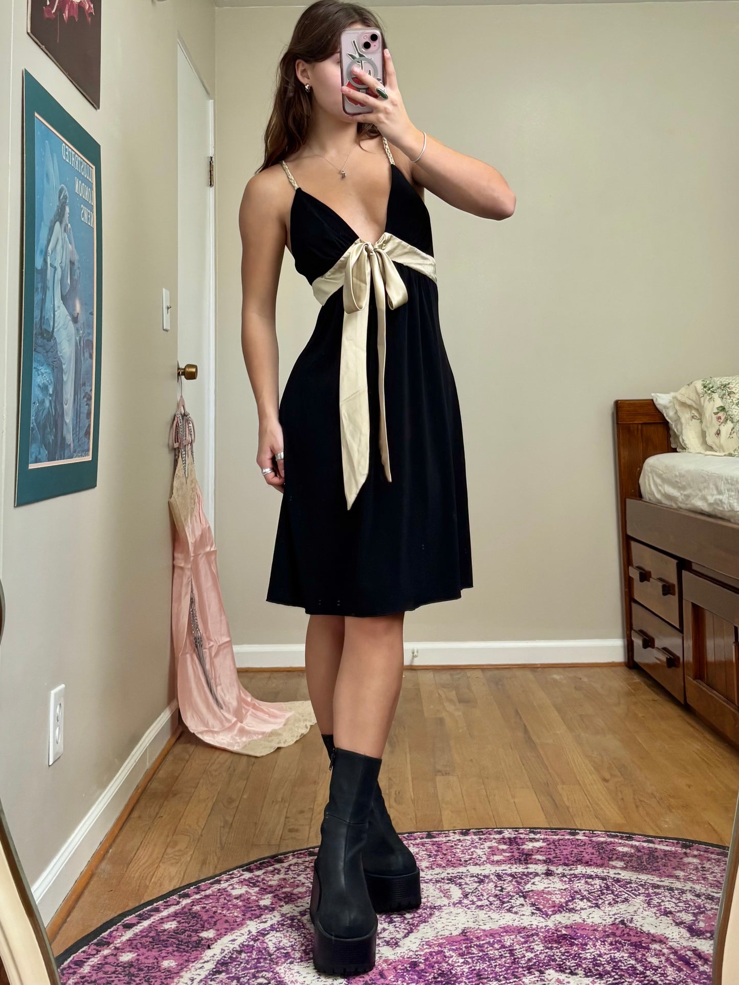 La Belle 00's Bow Dress | Size M
