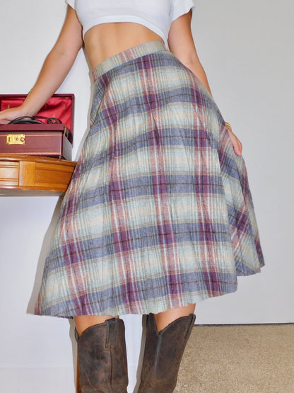 Angie Plaid Midi | Size 25” waist
