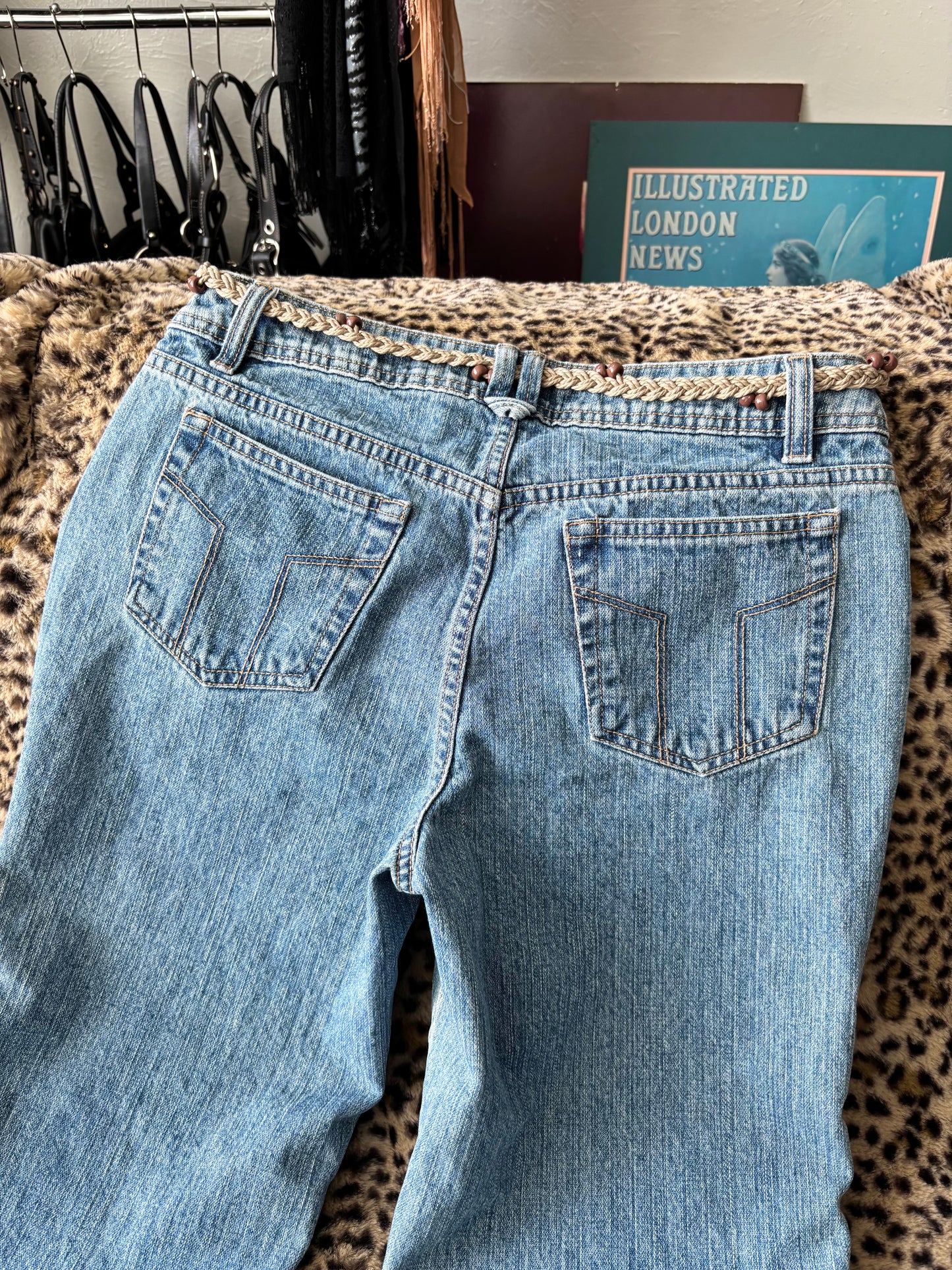 Faded Glory 00's Belted Jean | Size 30" Waist