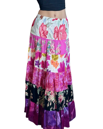 Tiered 00’s Floral Maxi Skirt | Size 38” waist