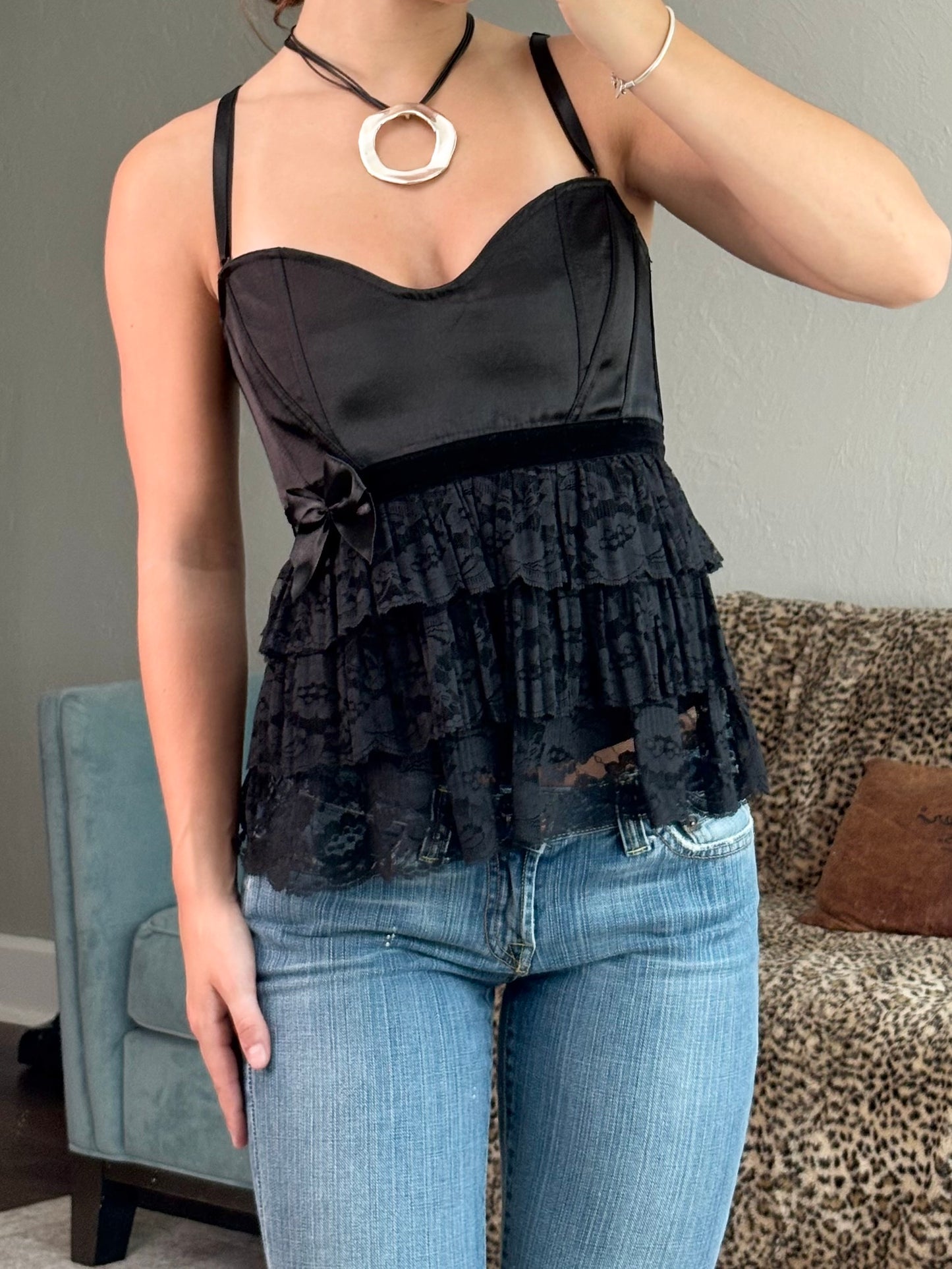 Coquette 90's Ruffle Corset | Size L