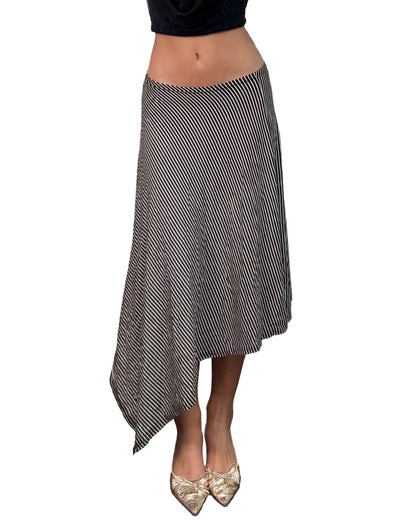 Asymmetric 00's Skirt | Size 26" Waist