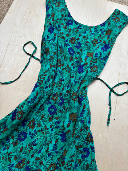 R&K 90’s Tie Back Maxi Dress | Size L/XL