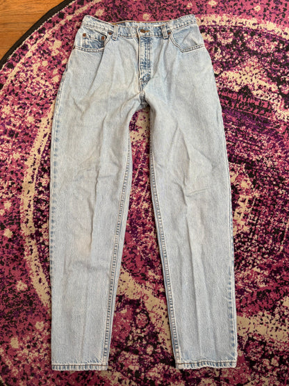 1996 Relaxed 550 Levi’s | Size 28” Waist