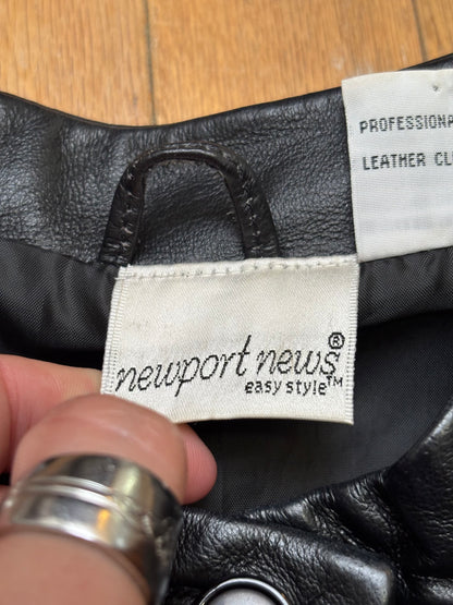 Newport News 90’s Leather Jacket | Size M