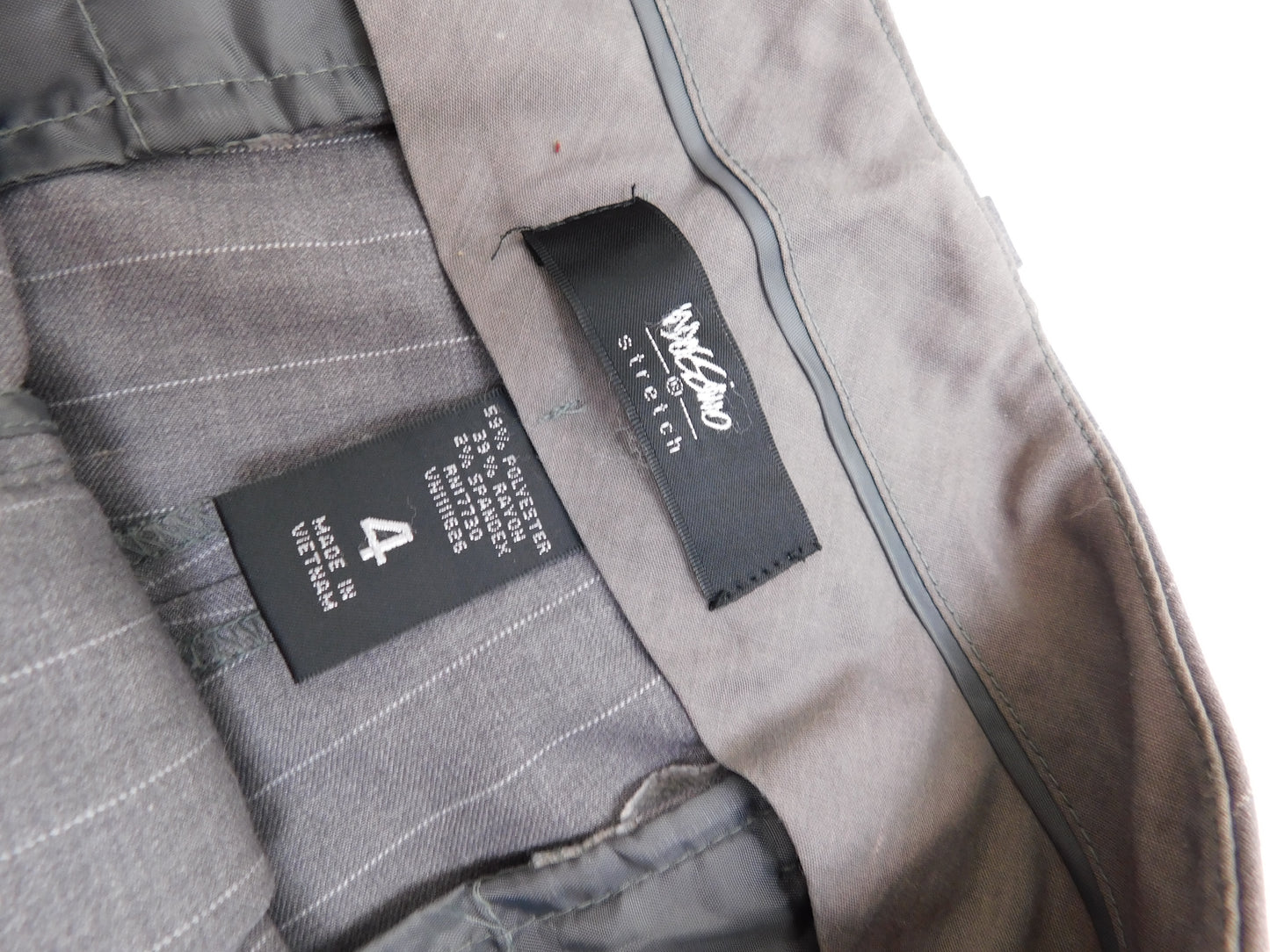 Grey Pinstripe Capris | Size 4