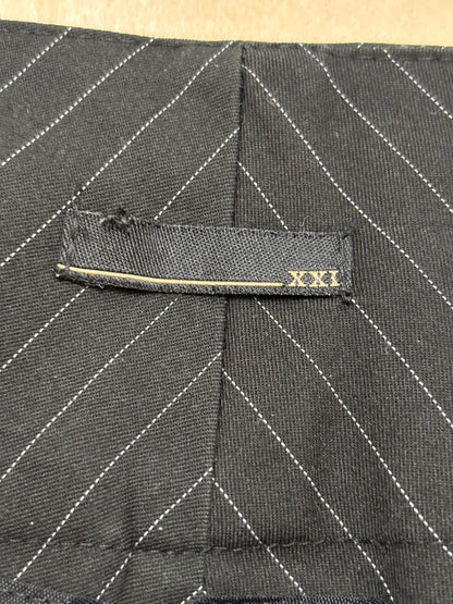 XXI 00’s Pinstripe Pants | Size 32” Waist