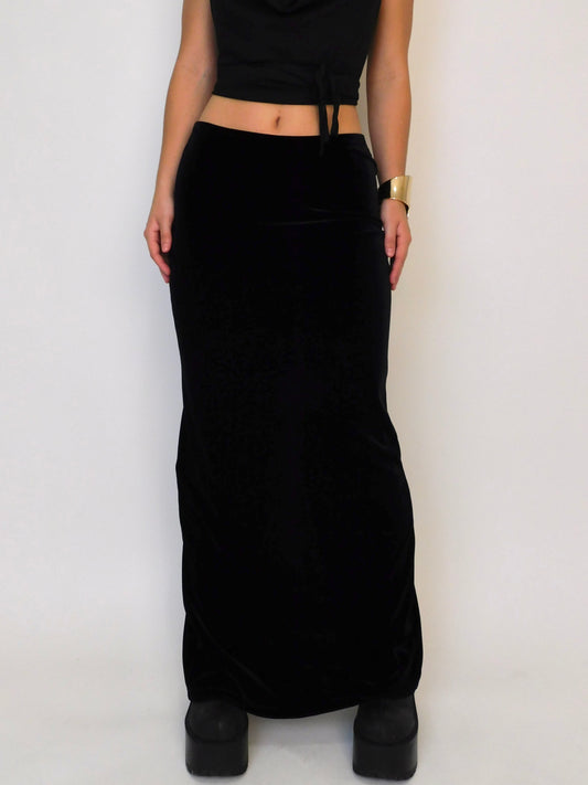 90’s Black Velvet Maxi Skirt | Size M