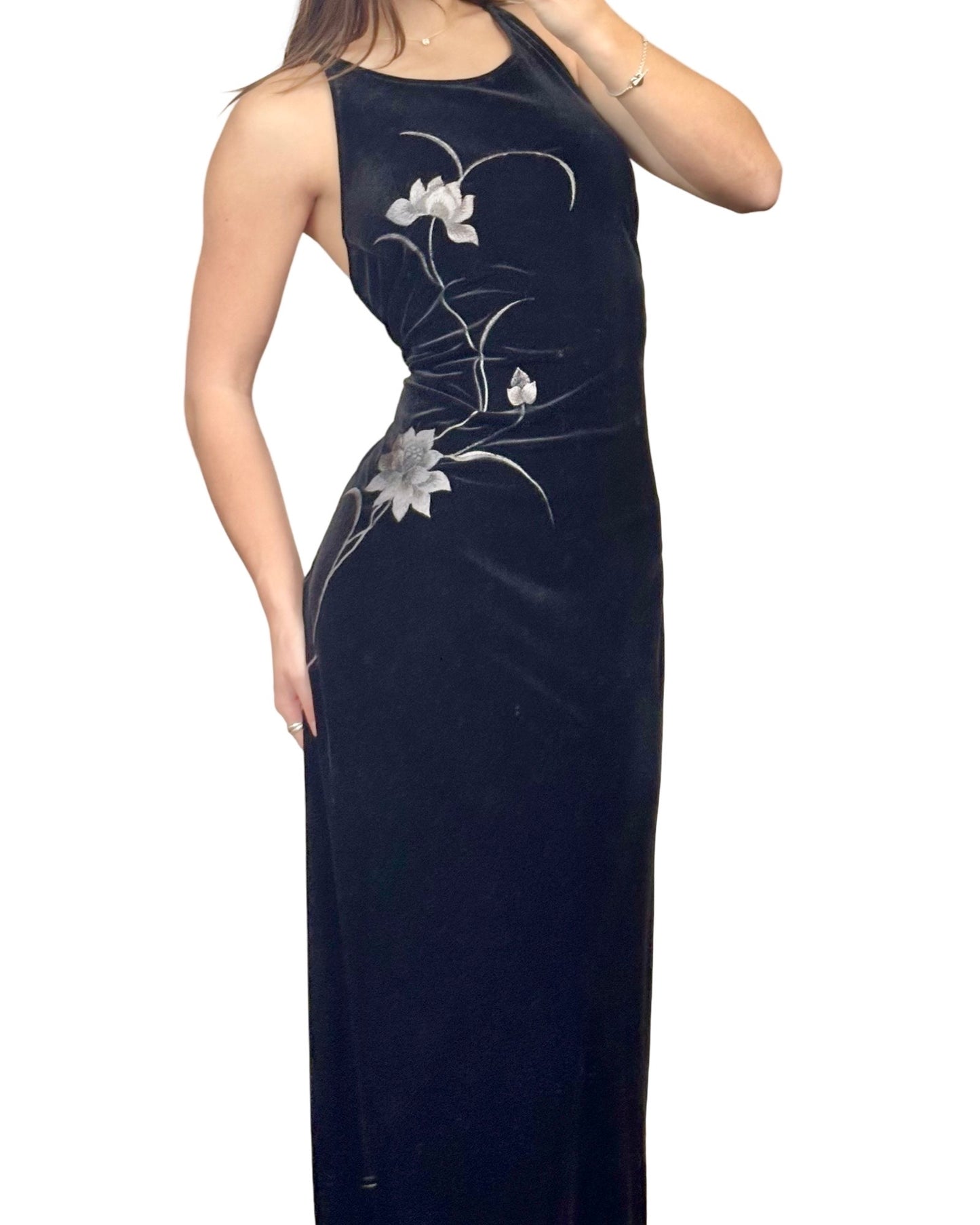 Molly 90's Embroidered Dress | Size L/XL