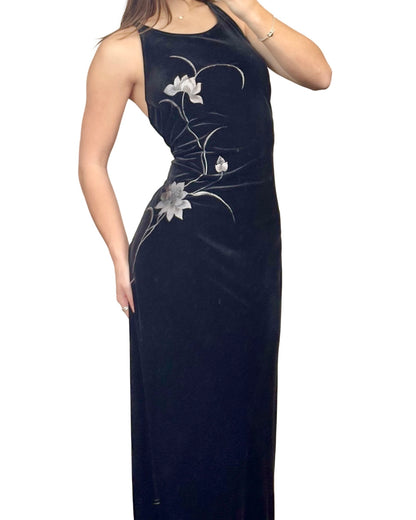 Molly 90's Embroidered Dress | Size L/XL