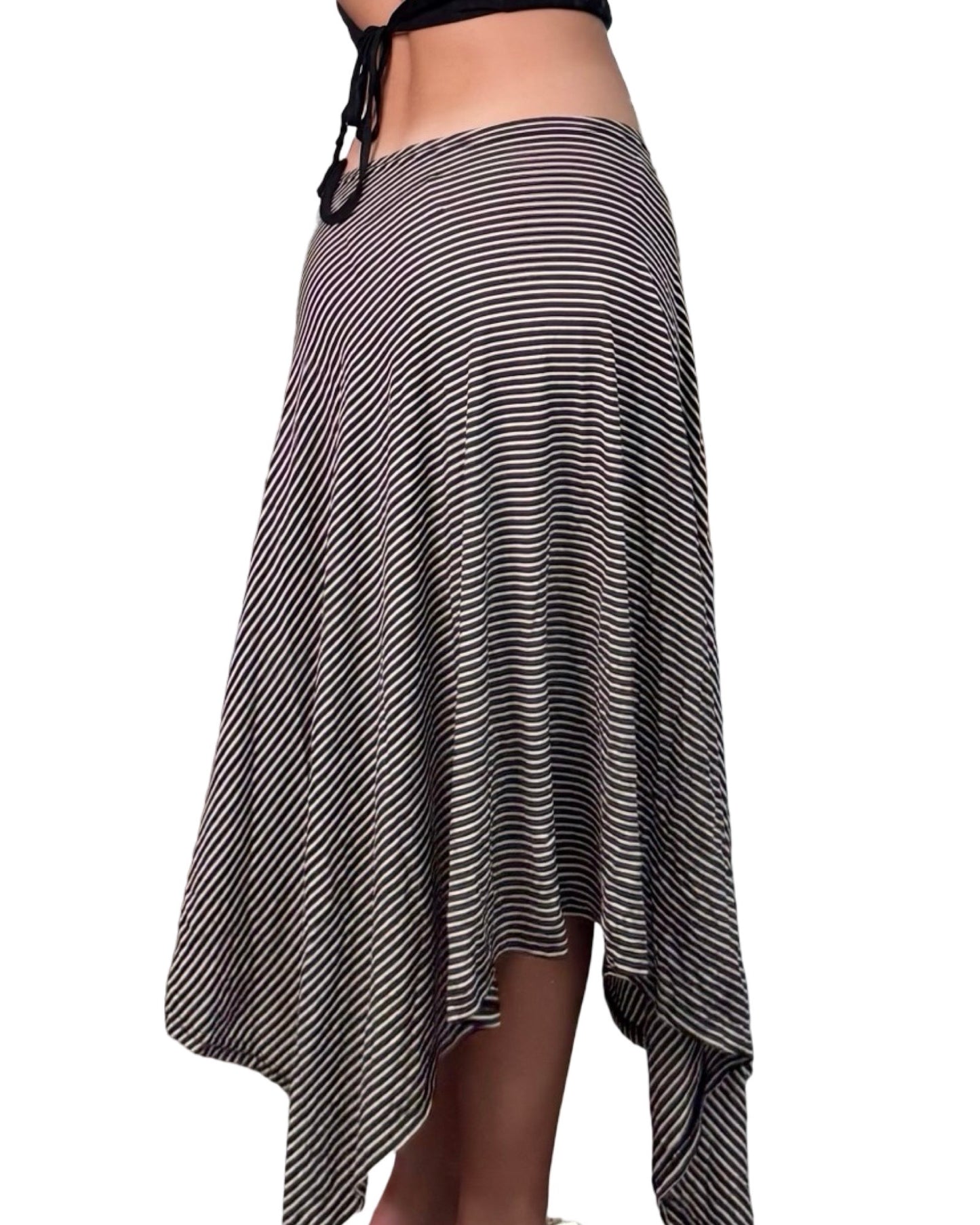 Asymmetric 00's Skirt | Size 26" Waist
