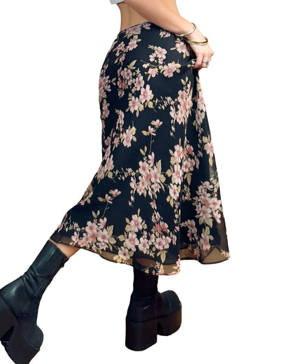 Notations 00's Skirt | Size 32" Waist