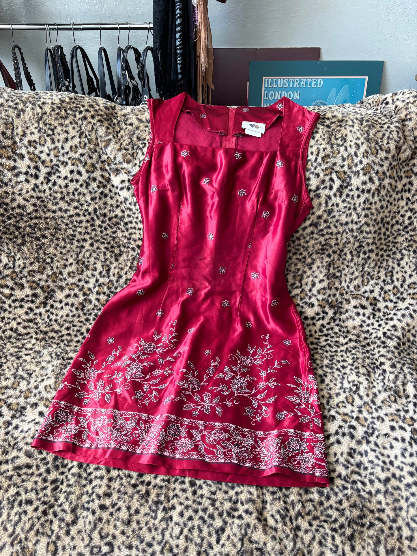 Heart Soul 90's Printed Dress | Size M