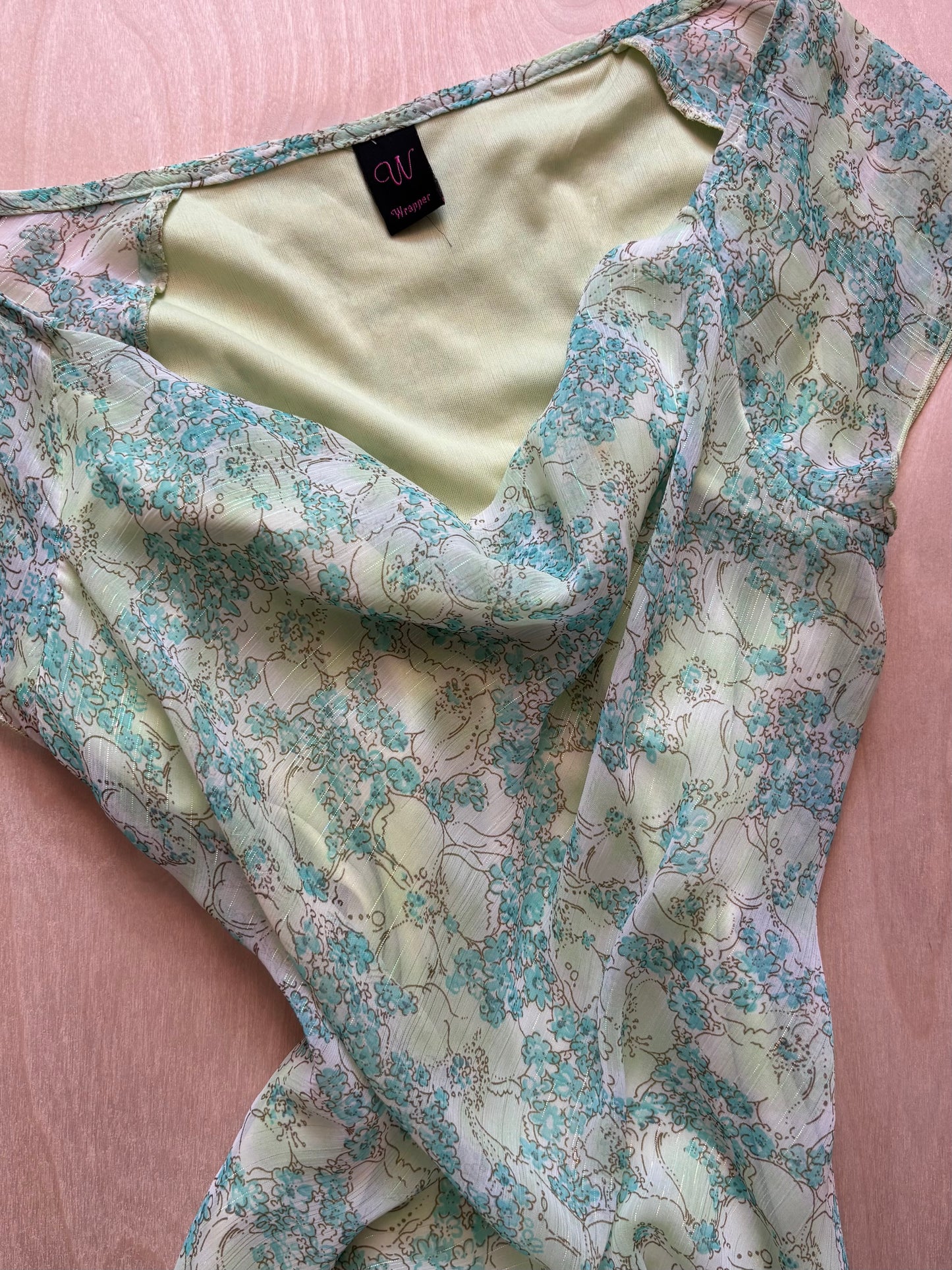 Wrapper 00’s Dress | Size M