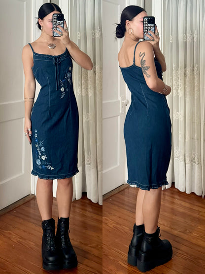 90's Embroidered Dress | Size M