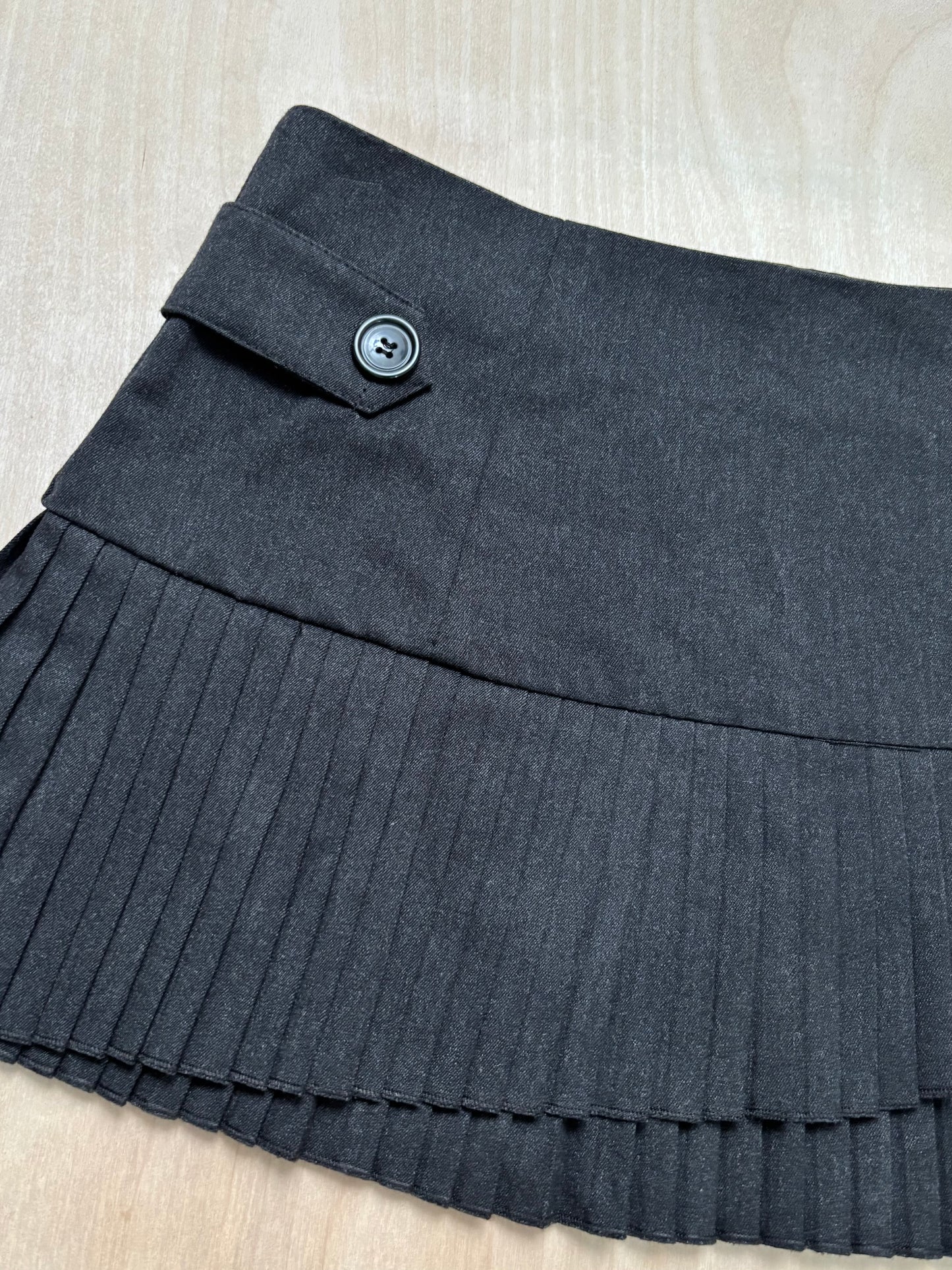 Forever 21 00’s mini skirt | 30” waist