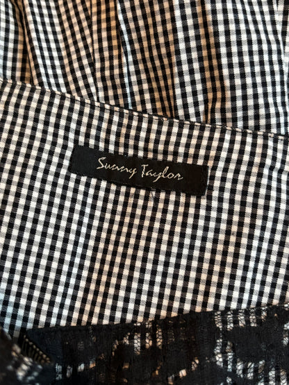 Lace Detail 00’s Skirt | Size M